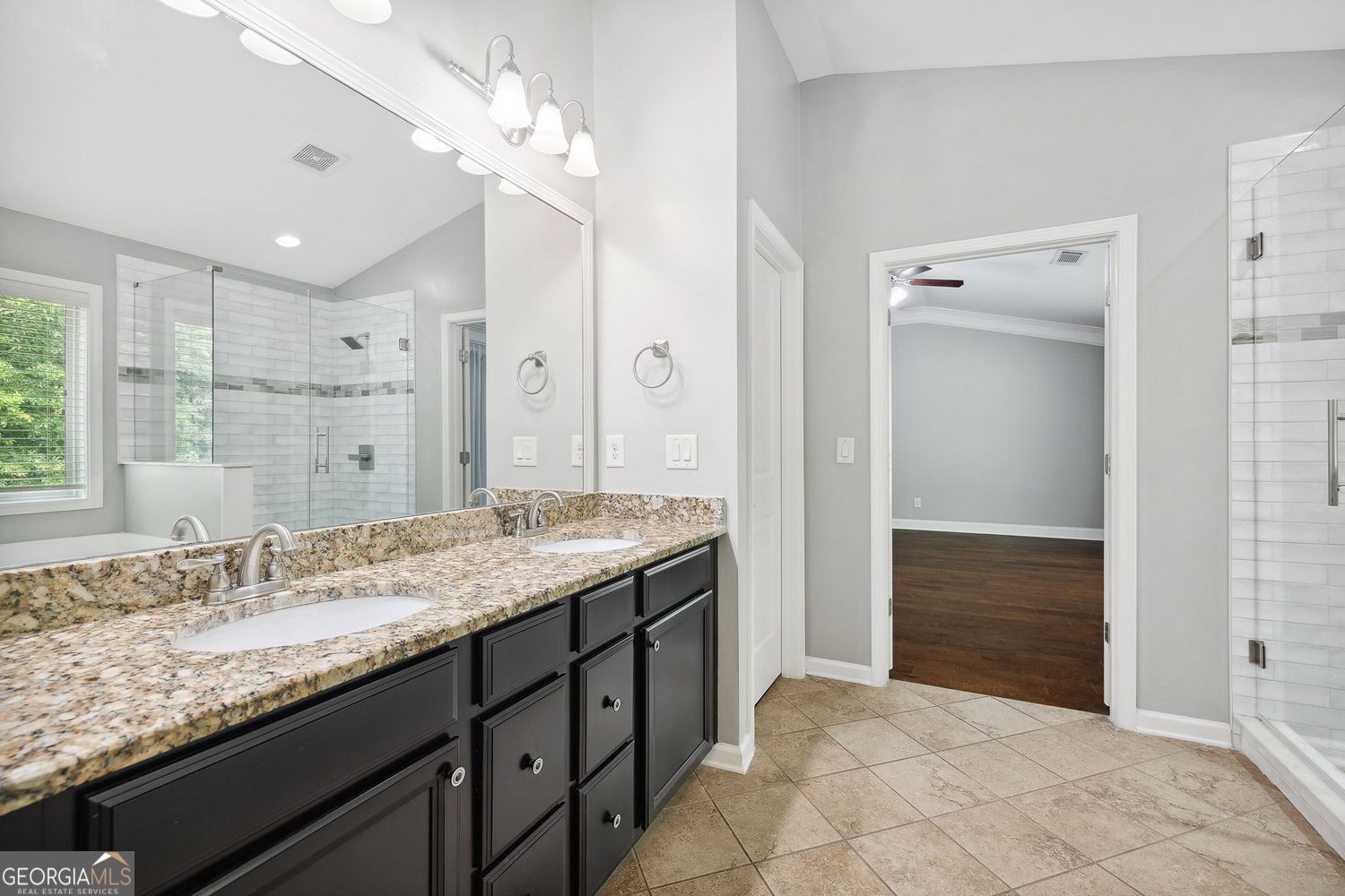 Roswell, Georgia 30076, United States, 4 Bedrooms Bedrooms, ,4 BathroomsBathrooms,Residential,Active,152544