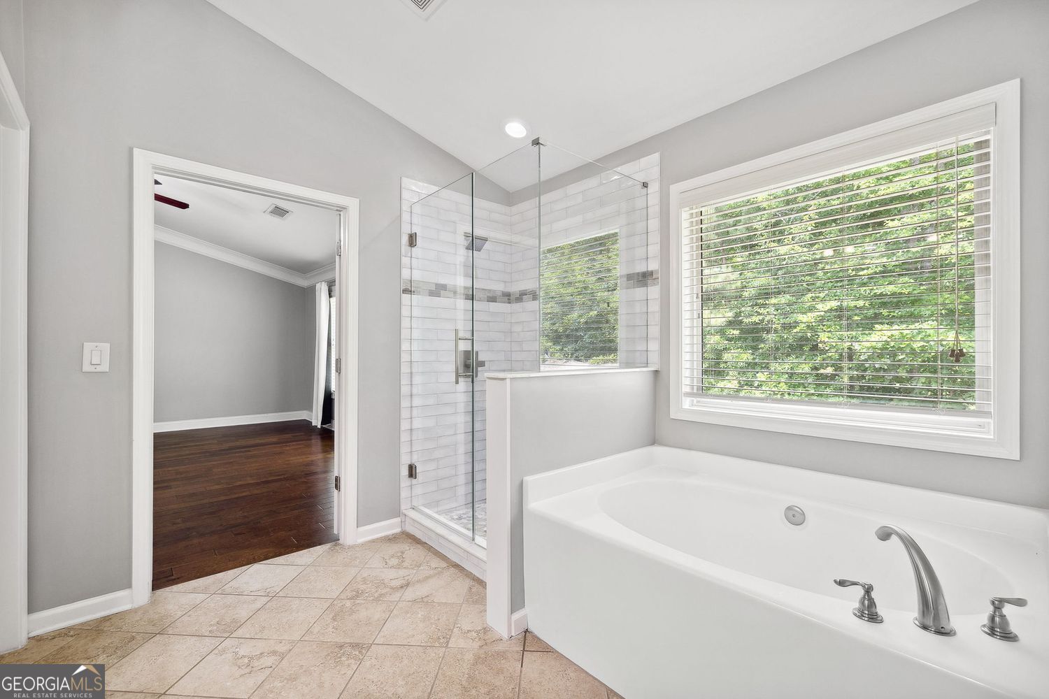 Roswell, Georgia 30076, United States, 4 Bedrooms Bedrooms, ,4 BathroomsBathrooms,Residential,Active,152544