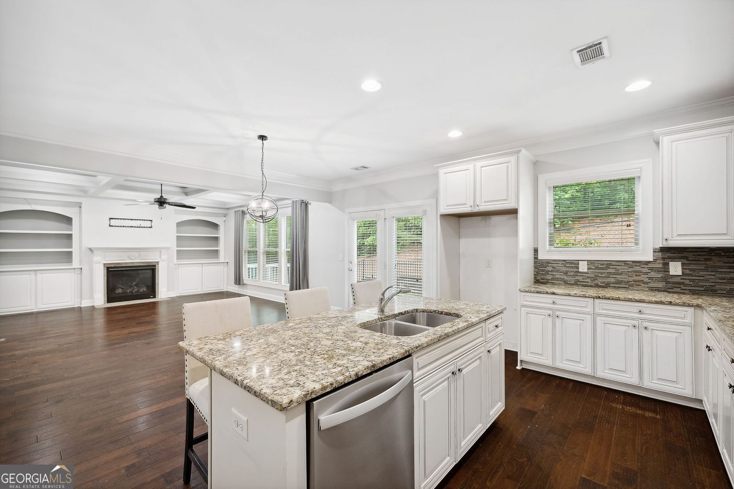 Roswell, Georgia 30076, United States, 4 Bedrooms Bedrooms, ,4 BathroomsBathrooms,Residential,Active,152544