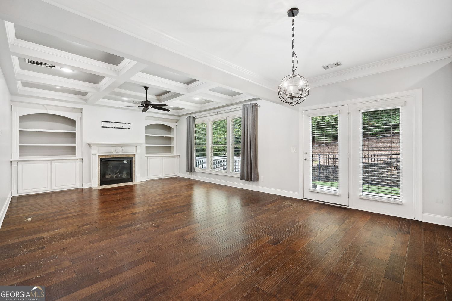 Roswell, Georgia 30076, United States, 4 Bedrooms Bedrooms, ,4 BathroomsBathrooms,Residential,Active,152544