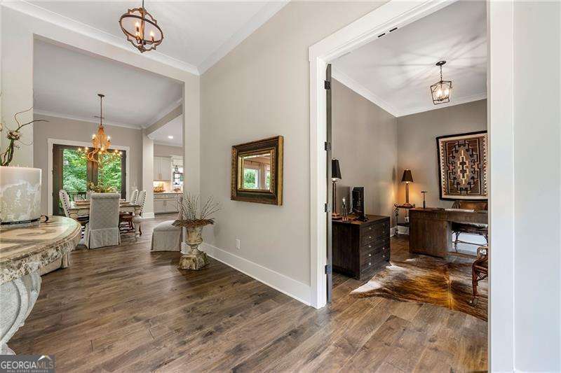 131 Forsyth Park LN