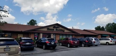 1102 W Spring ST Monroe GA 30655