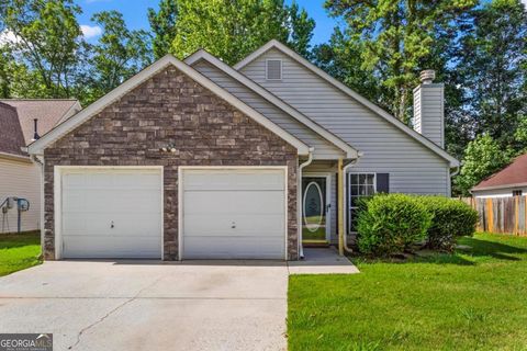 Photo of 5721 Hidden Brook Circle, Atlanta, GA 30349 (MLS # 10567630)