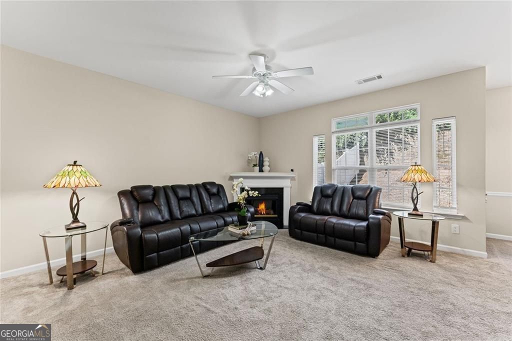 2743 Pierce Brennen CT NE