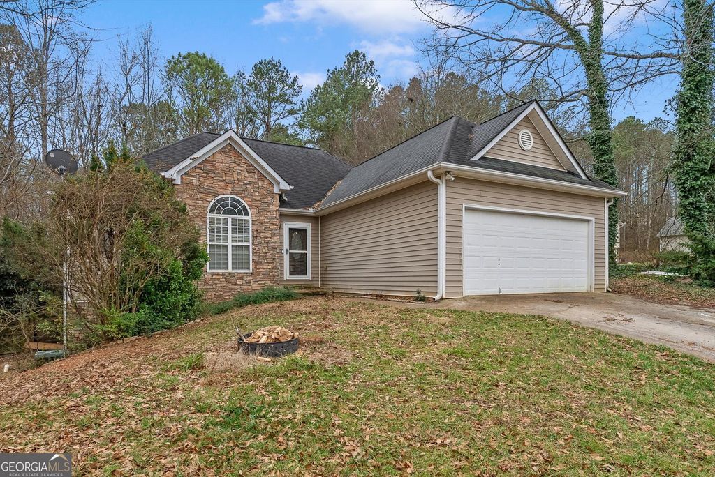 Photo of 63 Gold Creek Drive, Tallapoosa, GA 30176 (MLS # 10710528)