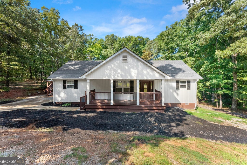 Photo of 3528 Looper Lake Road, Gainesville, GA 30506 (MLS # 10838276)