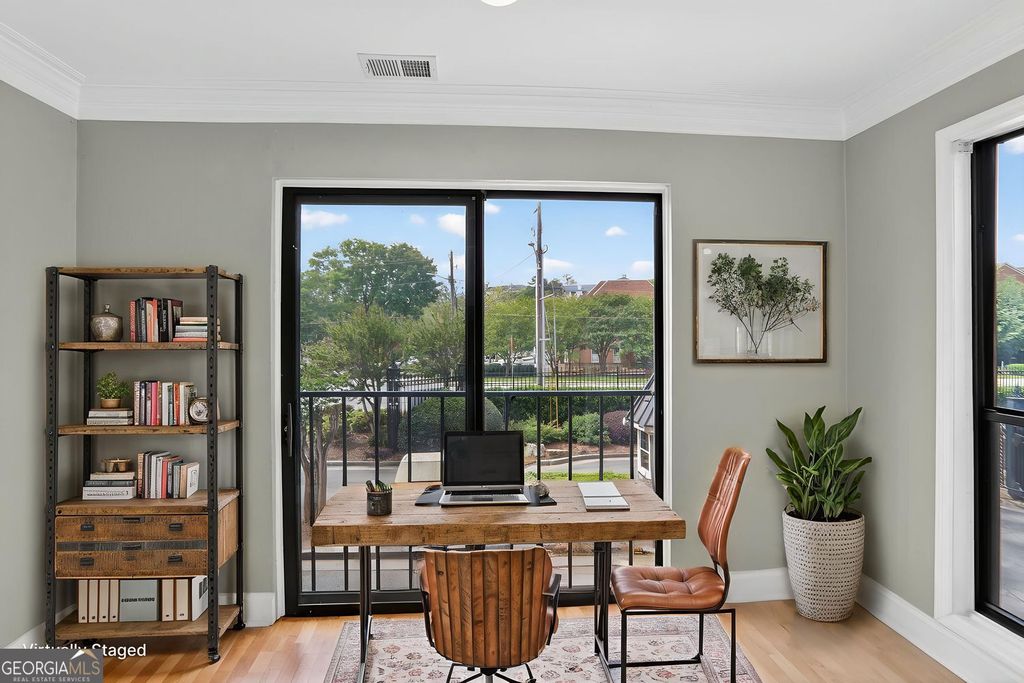 Photo of 2657 Lenox Road #3, Atlanta, GA 30324 (MLS # 10726254)