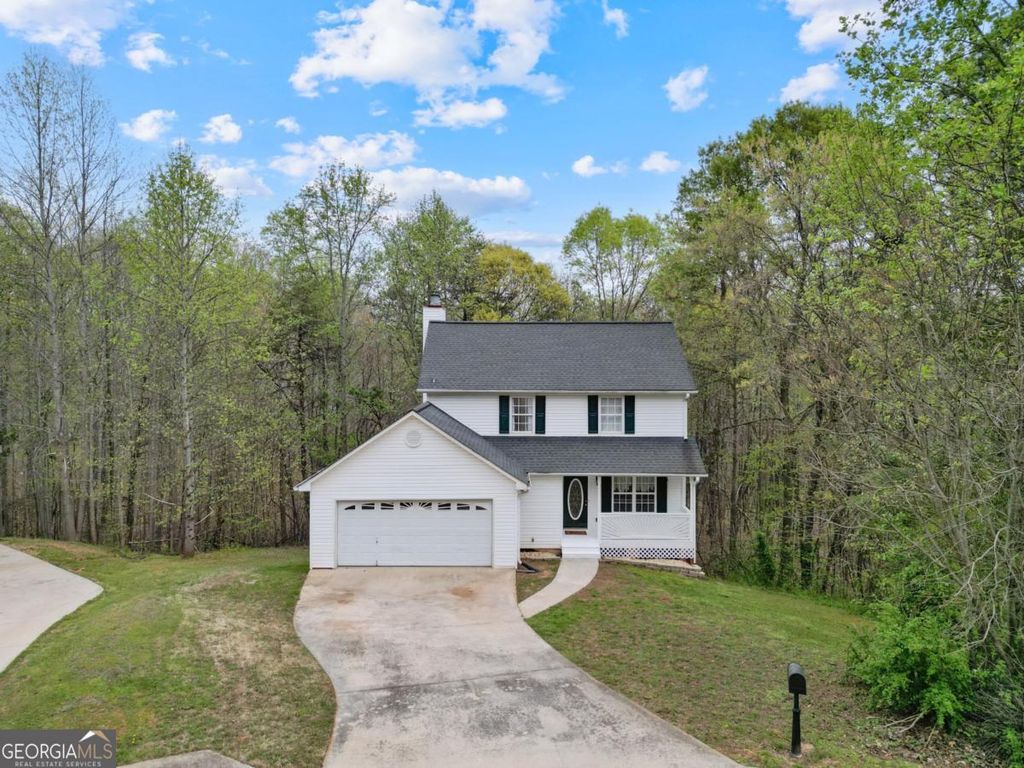 Photo of 3044 Red Rose Lane, Gainesville, GA 30507 (MLS # 10723719)