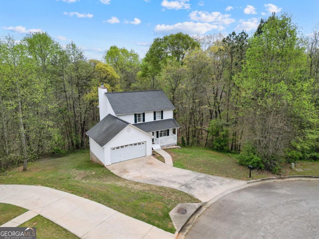 Photo of 3044 Red Rose Lane, Gainesville, GA 30507 (MLS # 10723719)