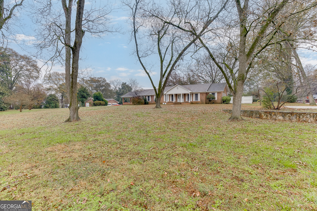 240 Bowers ST