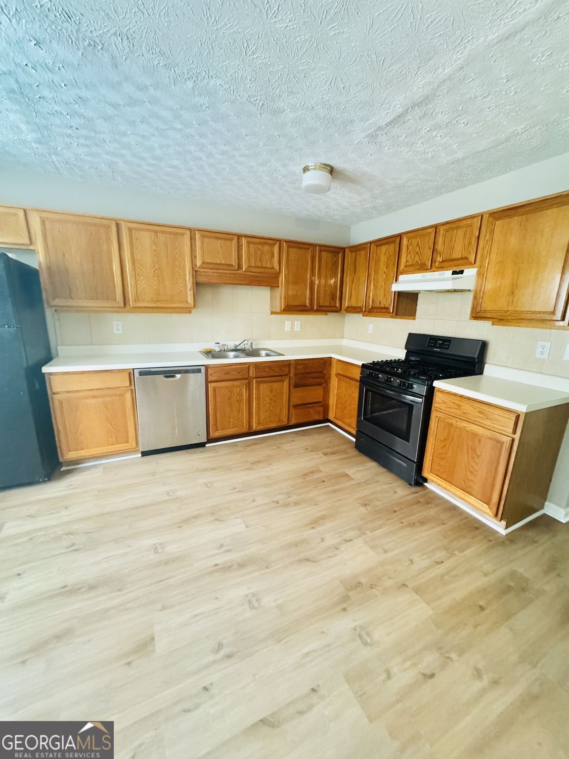 146 Willow Stream CT