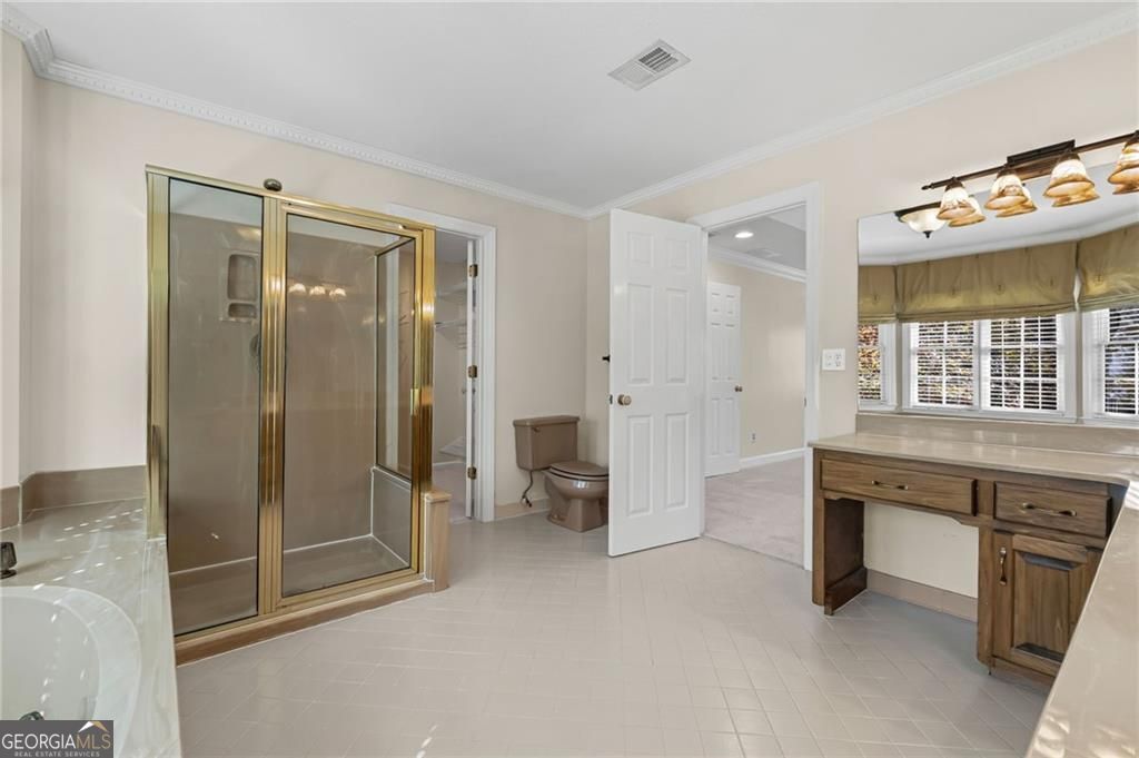 Marietta, Georgia 30062, United States, 5 Bedrooms Bedrooms, ,4 BathroomsBathrooms,Residential,Active,240457