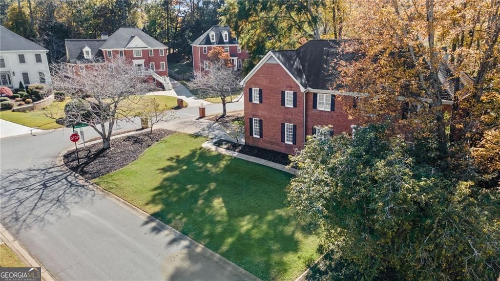 Marietta, Georgia 30062, United States, 5 Bedrooms Bedrooms, ,4 BathroomsBathrooms,Residential,Active,240457