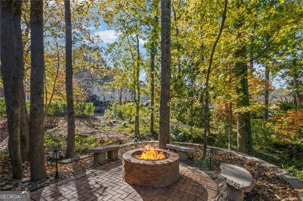 Marietta, Georgia 30062, United States, 5 Bedrooms Bedrooms, ,4 BathroomsBathrooms,Residential,Active,240457