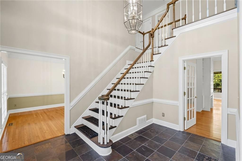 Marietta, Georgia 30062, United States, 5 Bedrooms Bedrooms, ,4 BathroomsBathrooms,Residential,Active,240457