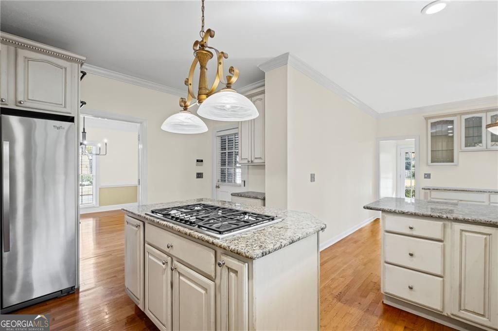 Marietta, Georgia 30062, United States, 5 Bedrooms Bedrooms, ,4 BathroomsBathrooms,Residential,Active,240457