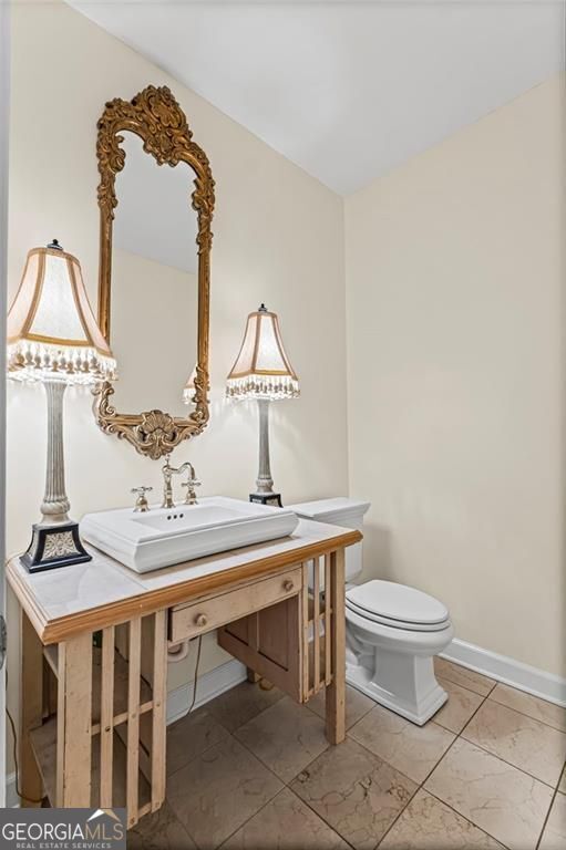 Marietta, Georgia 30062, United States, 5 Bedrooms Bedrooms, ,4 BathroomsBathrooms,Residential,Active,240457