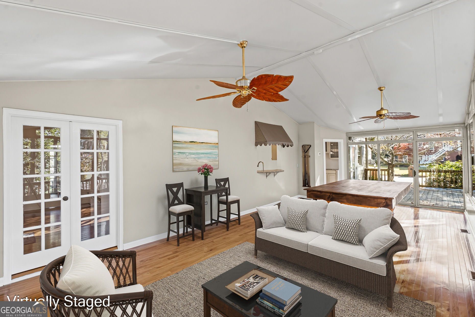 Marietta, Georgia 30062, United States, 5 Bedrooms Bedrooms, ,4 BathroomsBathrooms,Residential,Active,240457