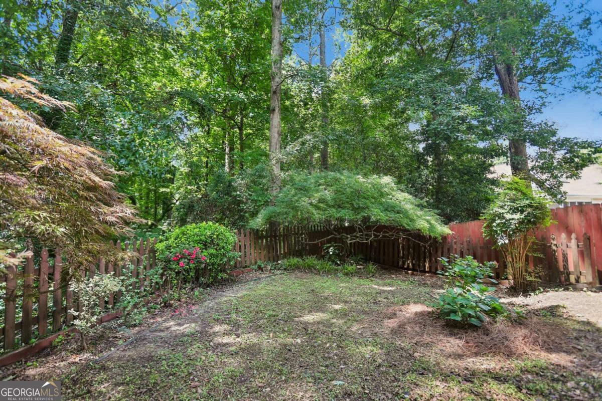 3500 Sims RD