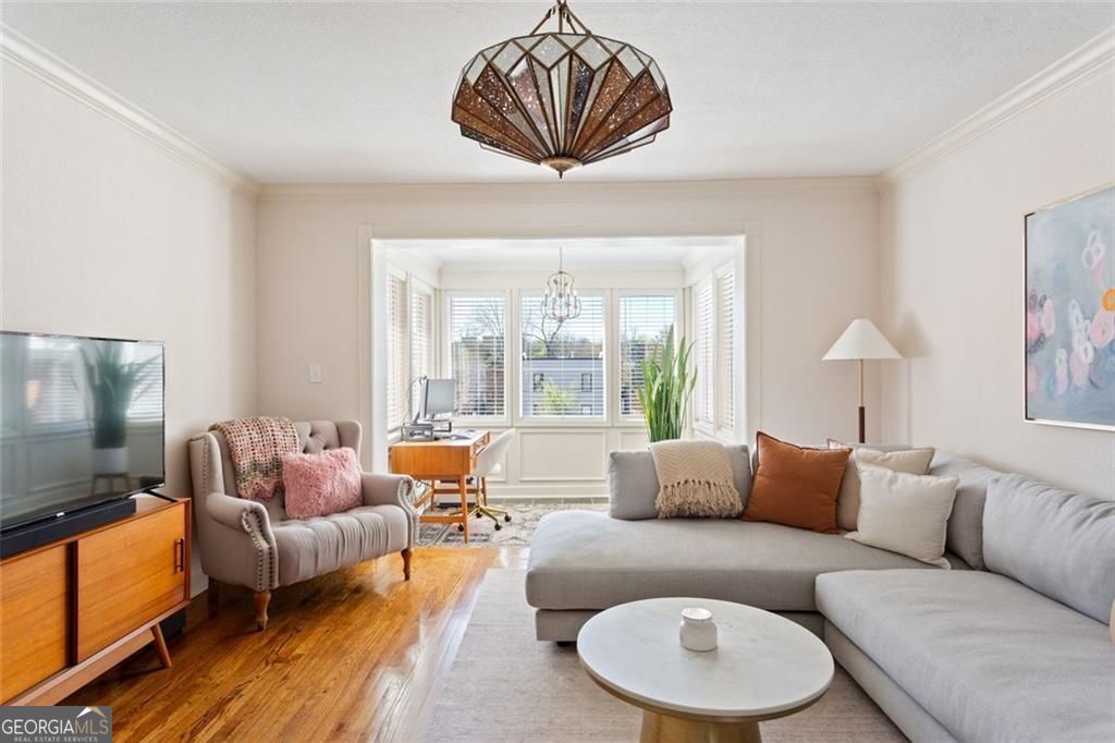 Photo of 115 Peachtree Memorial Drive #C3, Atlanta, GA 30309 (MLS # 10769518)