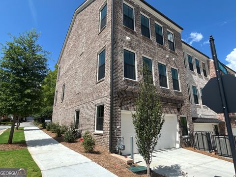 1043 Dryden LN Atlanta GA 30319