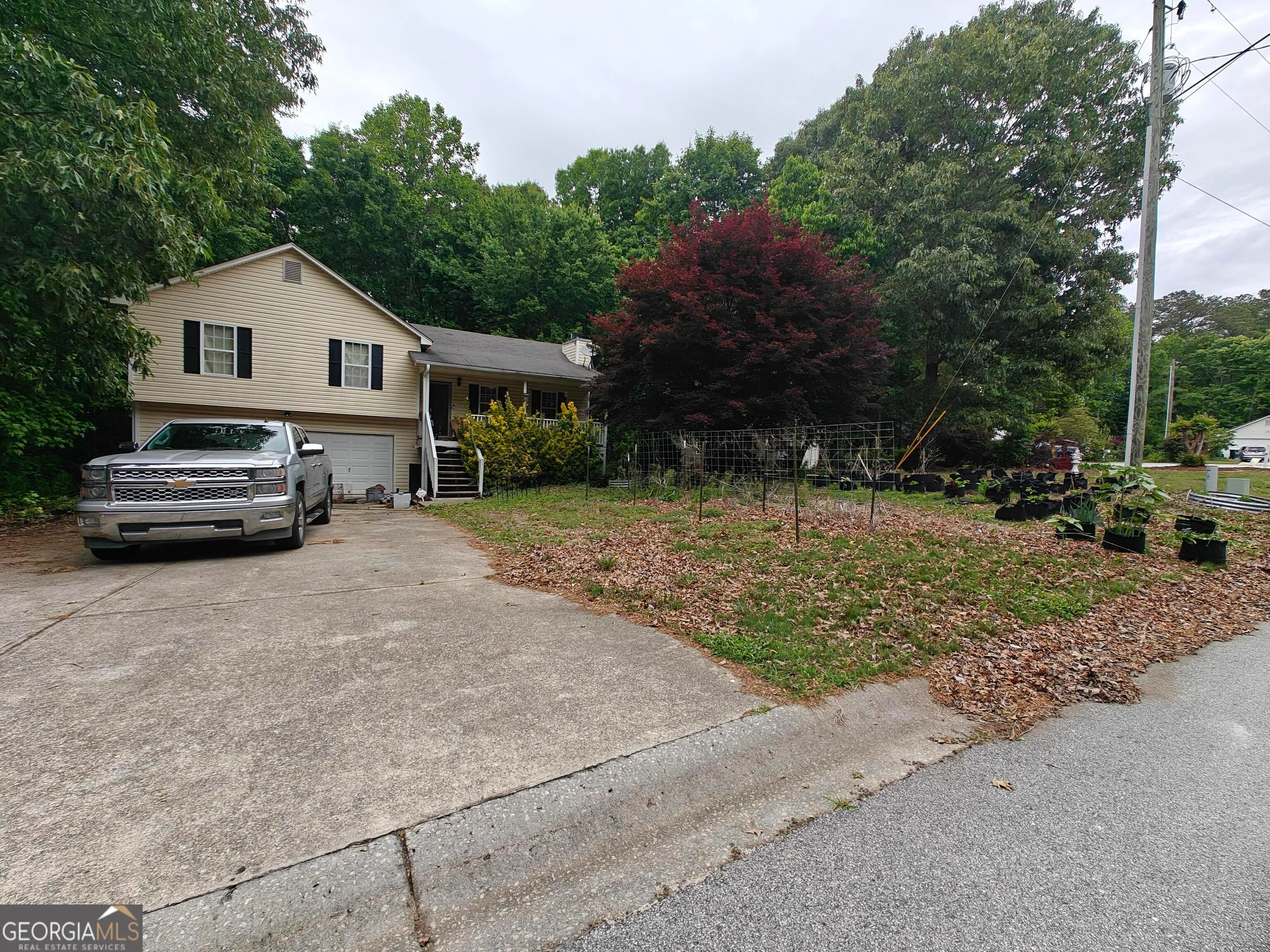 115 Cash Way