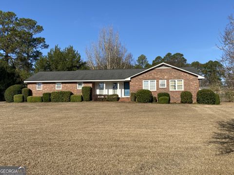Photo of 228 Brookwood Drive, Dublin, GA 31021 (MLS # 10669604)