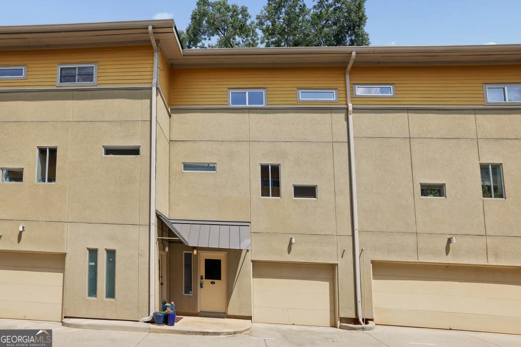 Photo of 100 Moreland Avenue #J, Atlanta, GA 30316 (MLS # 10827982)