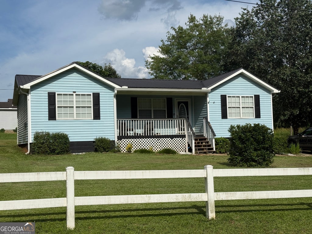 Photo of 754 Michael St, Thomaston, GA 30286 (MLS # 10803890)
