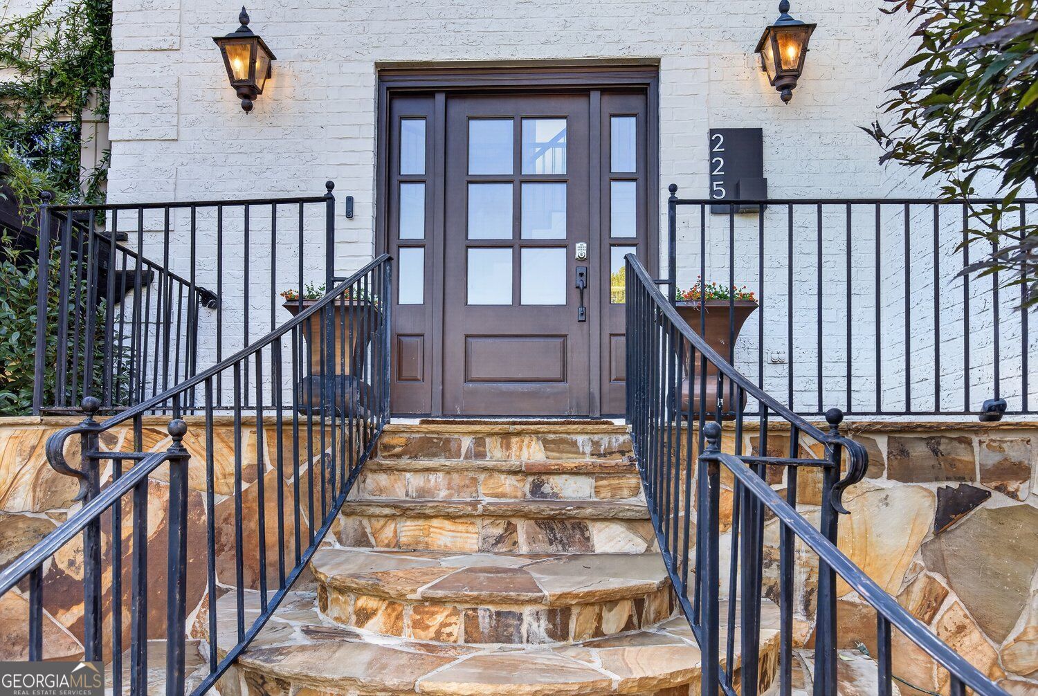 225 Arbor Creek WAY