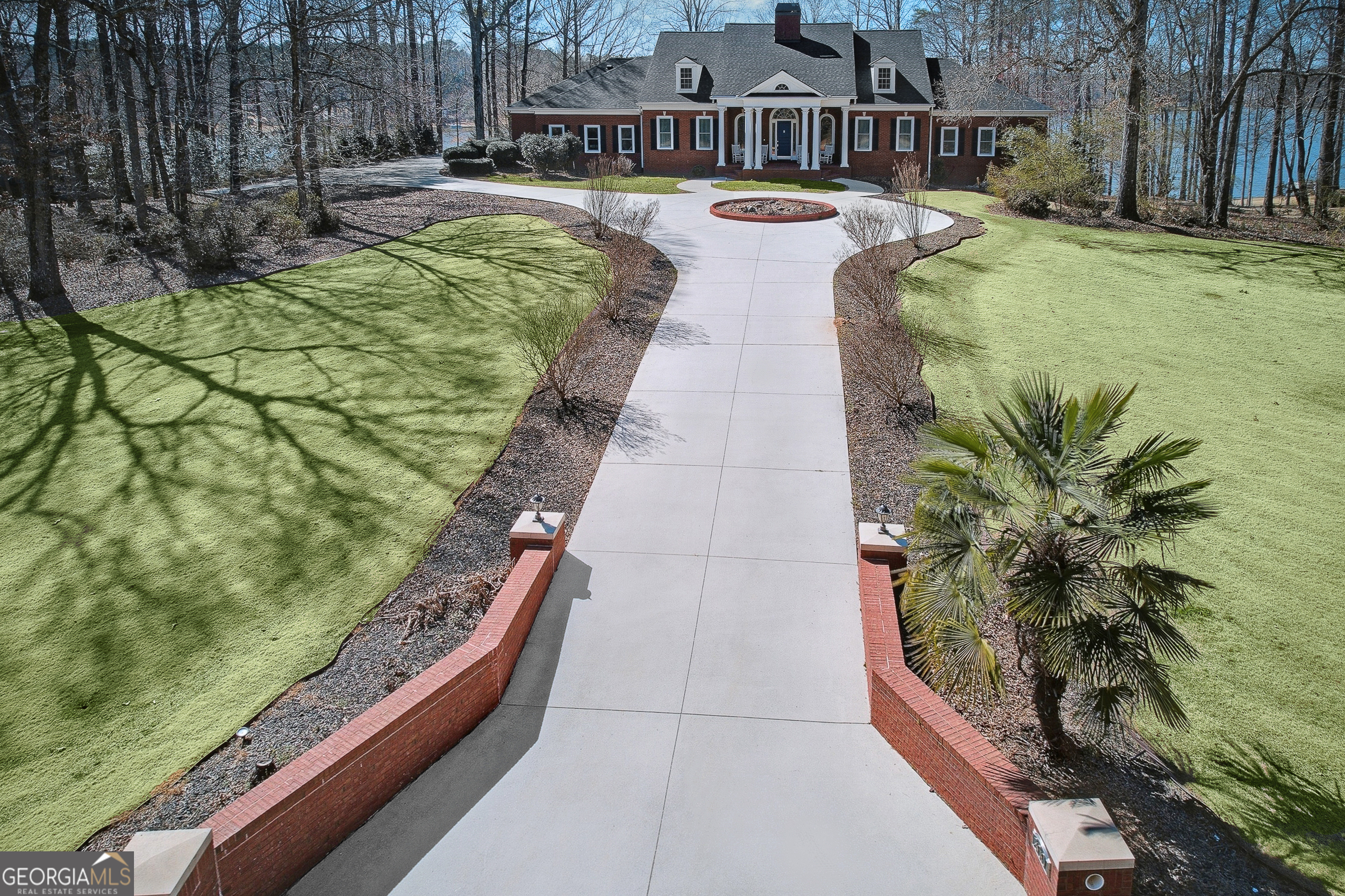 300 Island Cove DR