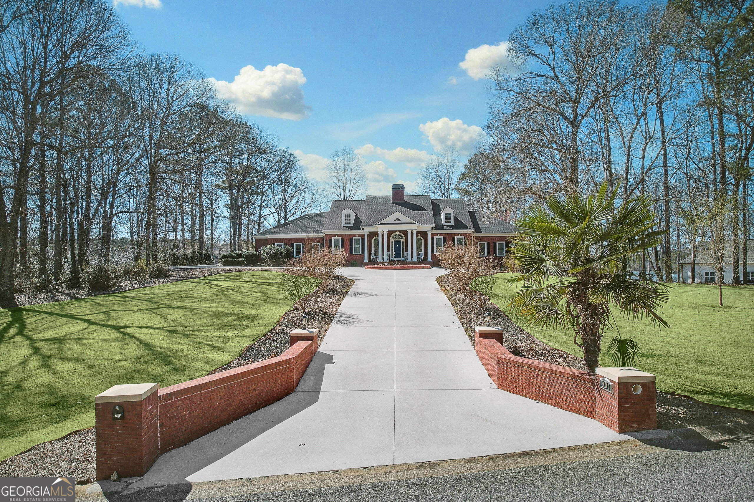 300 Island Cove DR