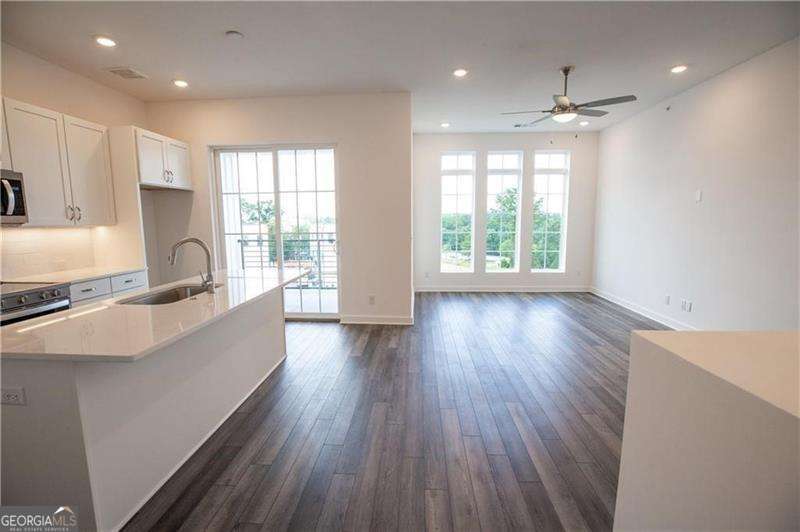 The Maxwell - Residential Lease
