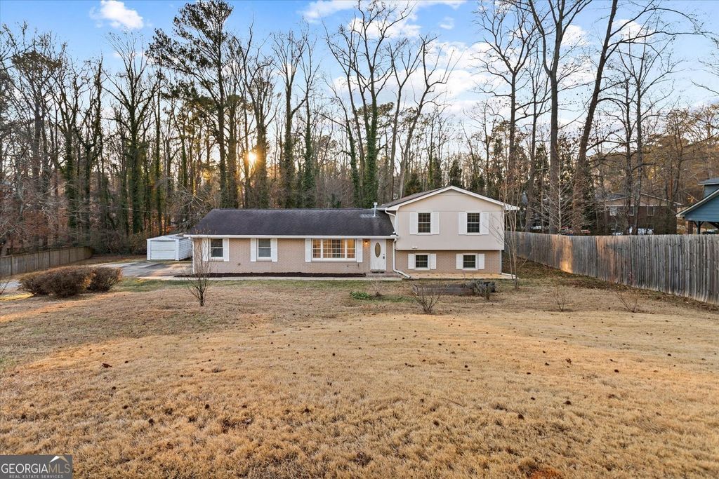 Photo of 1121 Neva Drive SW, Marietta, GA 30060 (MLS # 10684569)