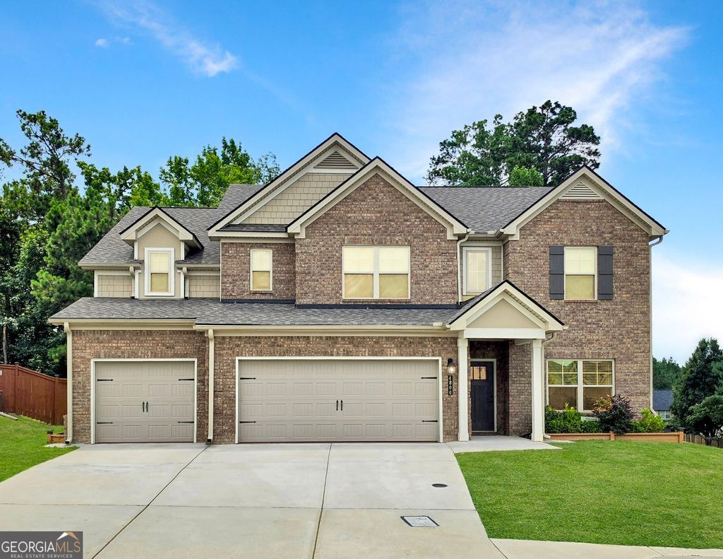 Photo of 4806 Sultanta Way Way SW, Atlanta, GA 30331 (MLS # 10799433)