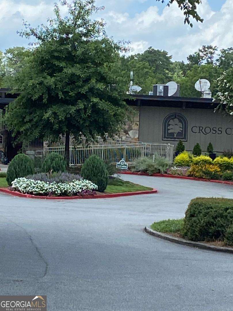 Cross Creek - Residential