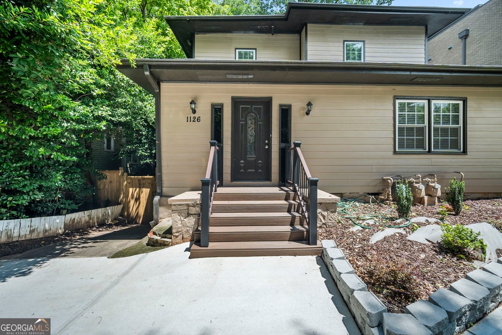 Photo of 1126 Briarcliff Place NE #2, Atlanta, GA 30306 (MLS # 10806335)