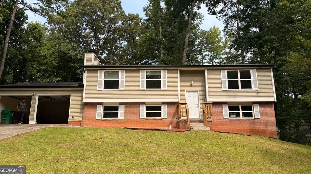 Photo of 1885 Corduroy Court, Lithonia, GA 30058 (MLS # 10792349)