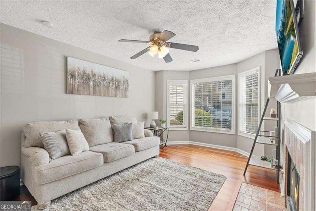 Photo of 1061 Daventry Crossing, Woodstock, GA 30188 (MLS # 10706235)