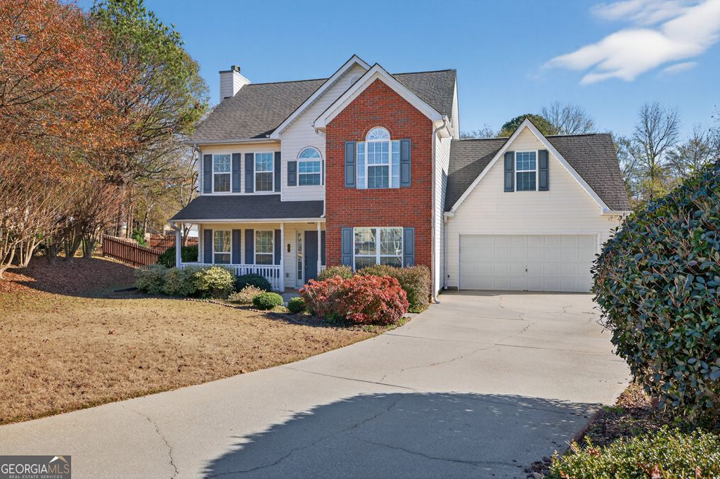 Photo of 3549 Cherry Blossom Lane, Loganville, GA 30052 (MLS # 10658195)
