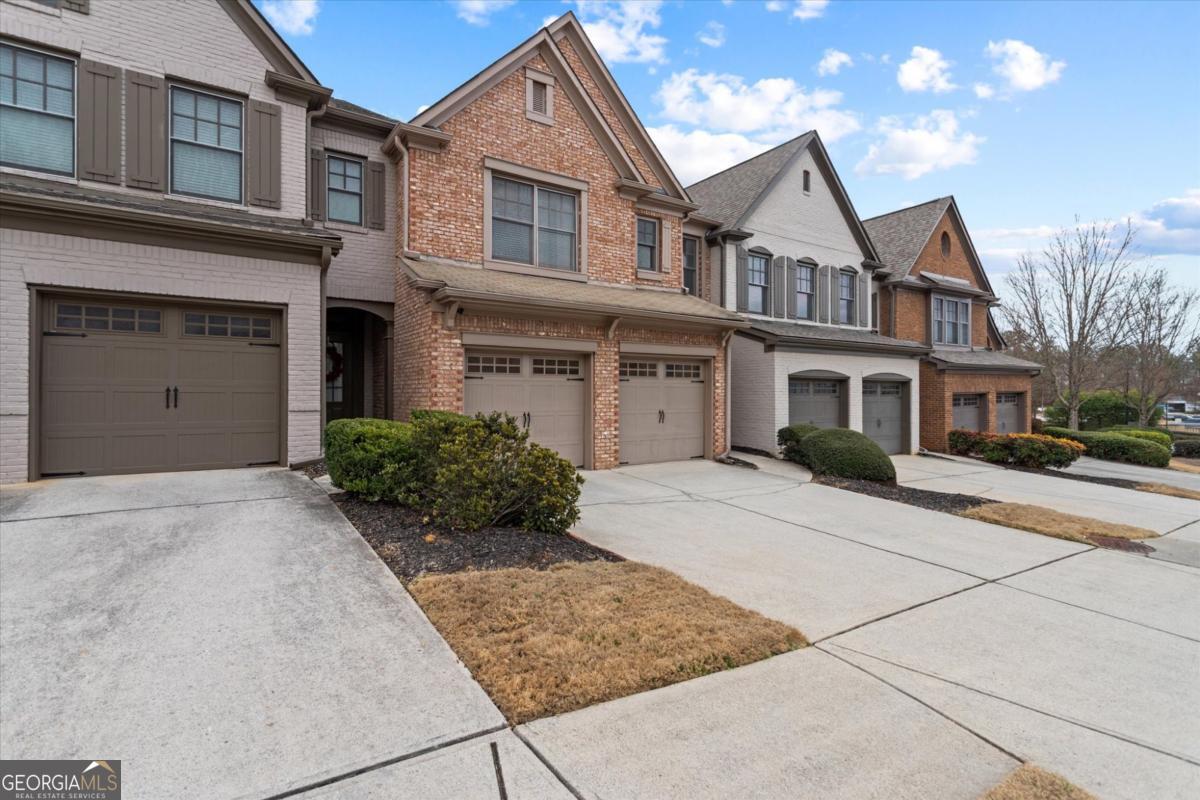 4913 Berkeley Oak CIR