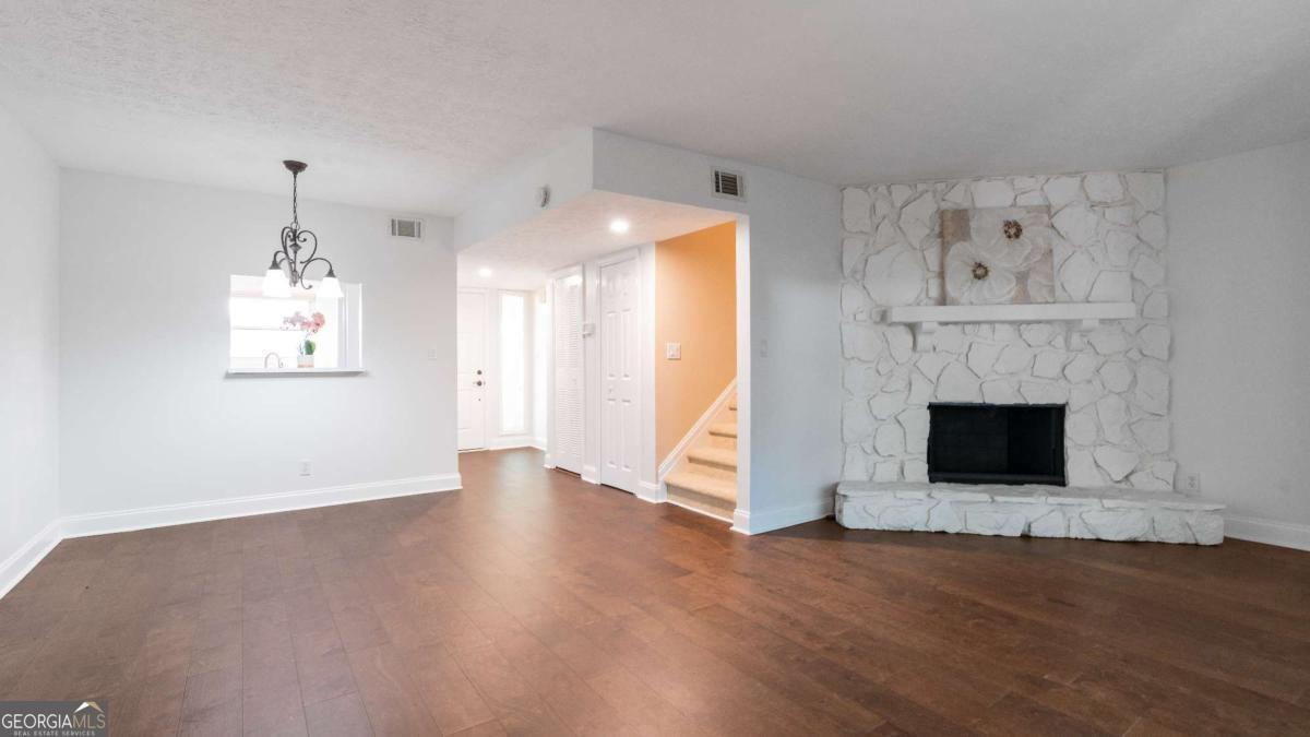 3557 Splinterwood RD