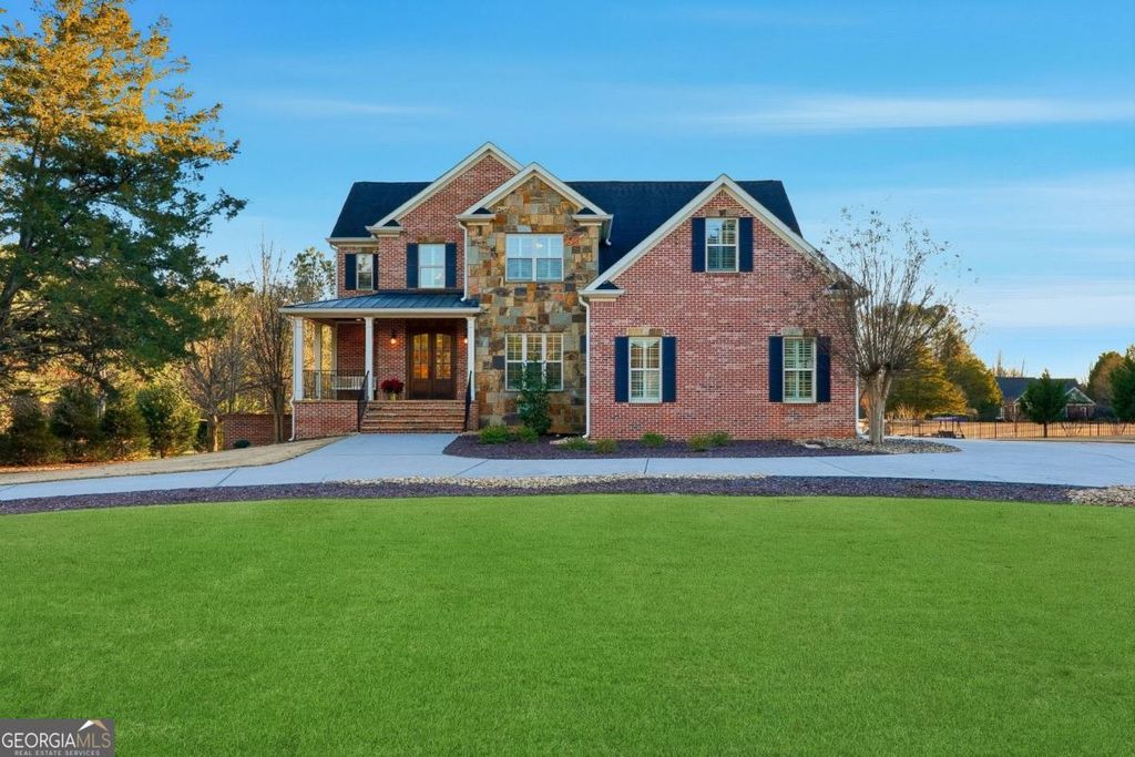 Photo of 18 Starlight Drive NW, Cartersville, GA 30121 (MLS # 10705959)