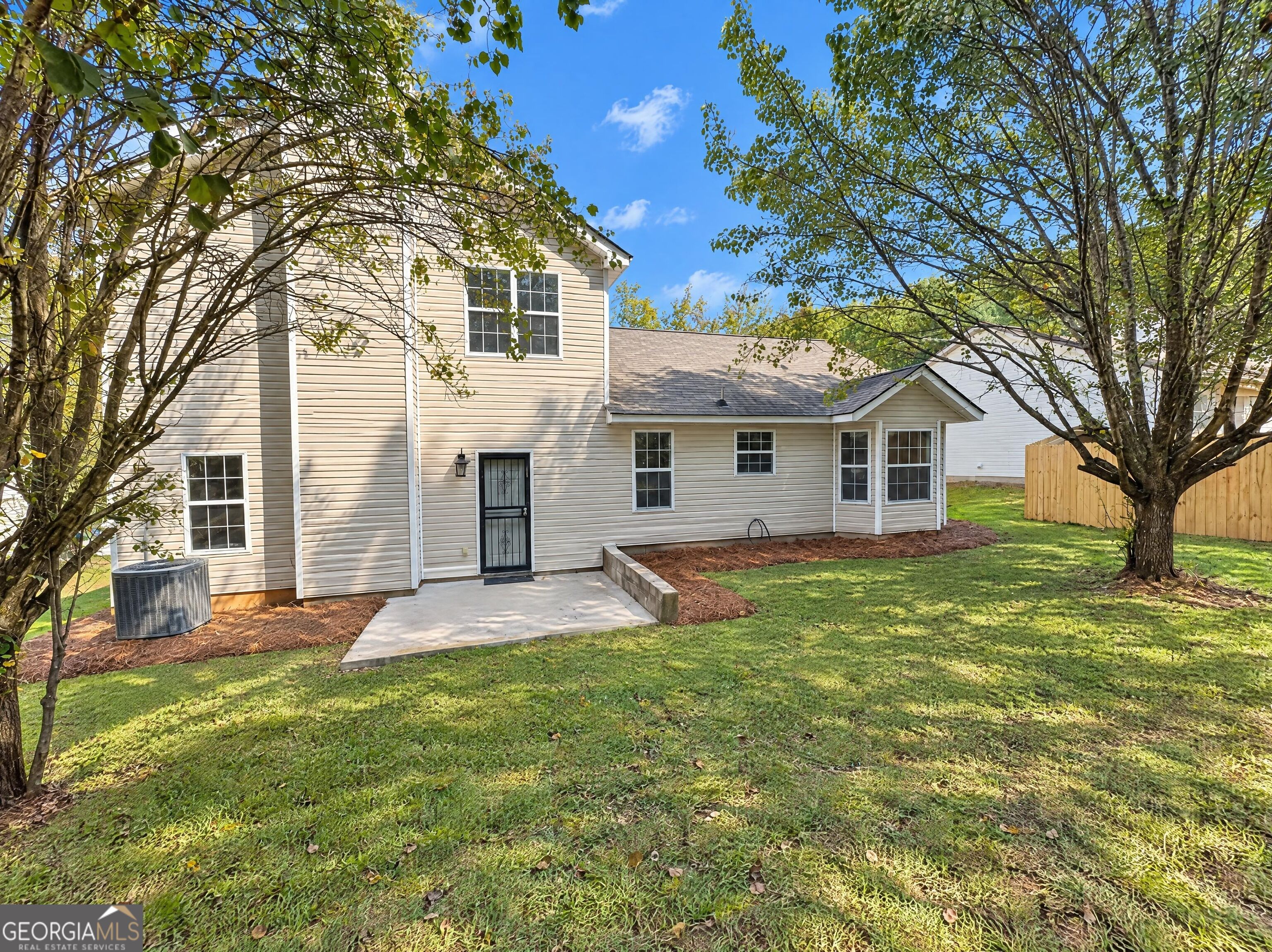 2197 Hidden Creek DR