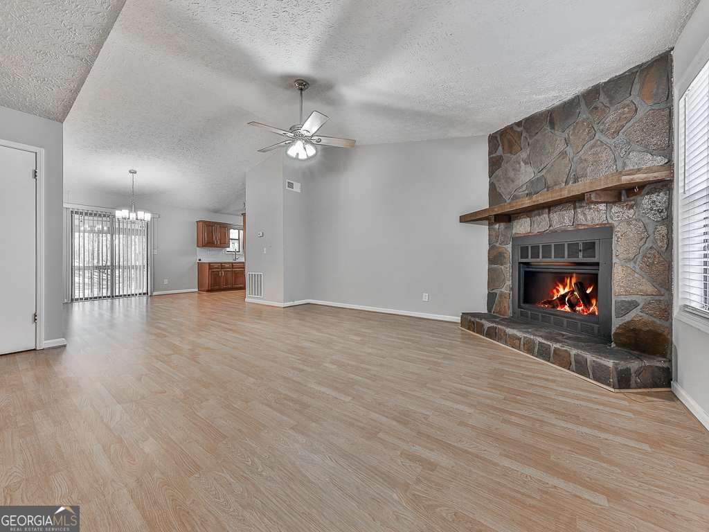 Photo of 5506 Vaughn Road, Woodstock, GA 30188 (MLS # 10805080)