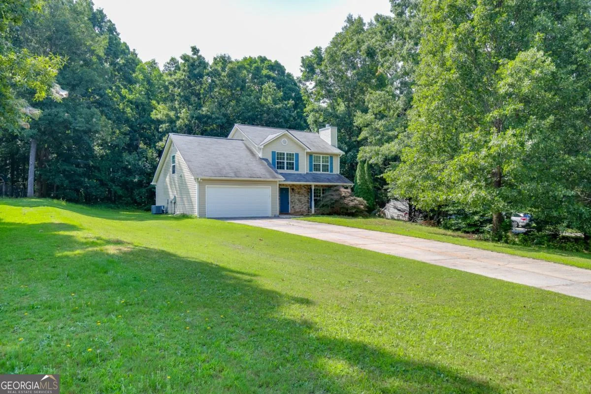1534 Cardinal Lane