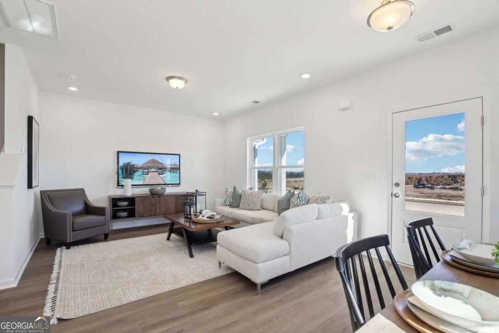 Photo of 811 Nova Trail #14, Riverdale, GA 30274 (MLS # 10707163)