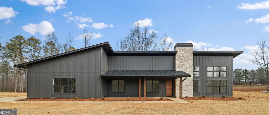 Photo of 409 Lively Road, Waco, GA 30182 (MLS # 10687282)