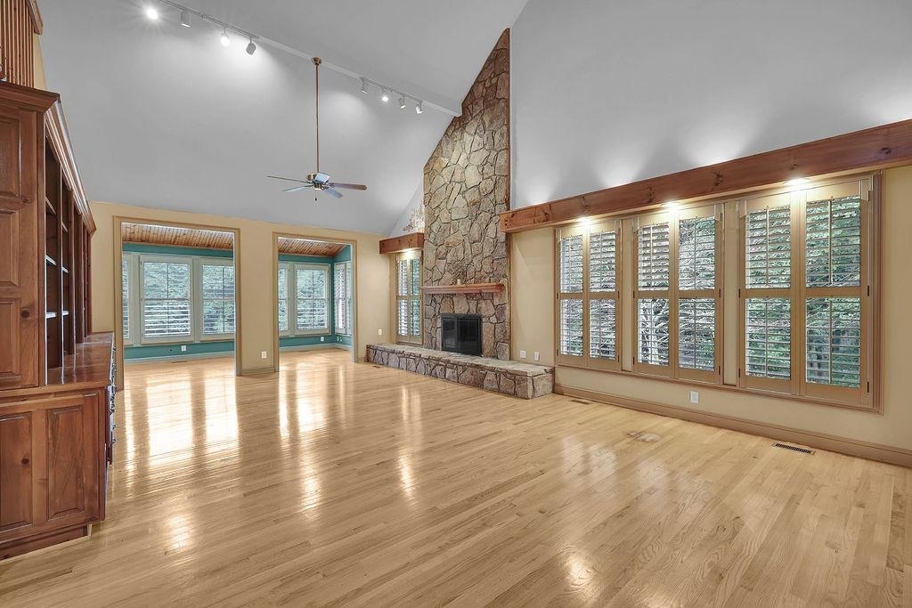 Hunters Ridge - Residential