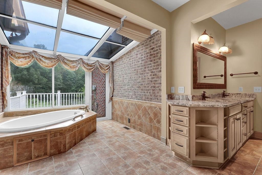 Hunters Ridge - Residential
